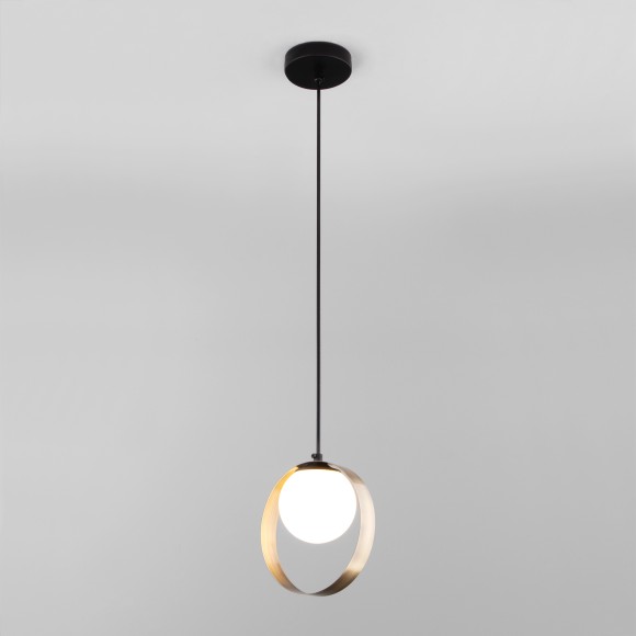 Подвесной светильник со стеклянным плафоном 50205/1 черный/бронза Подвесной светильник со стеклянным плафоном 50205/1 черный/бронза