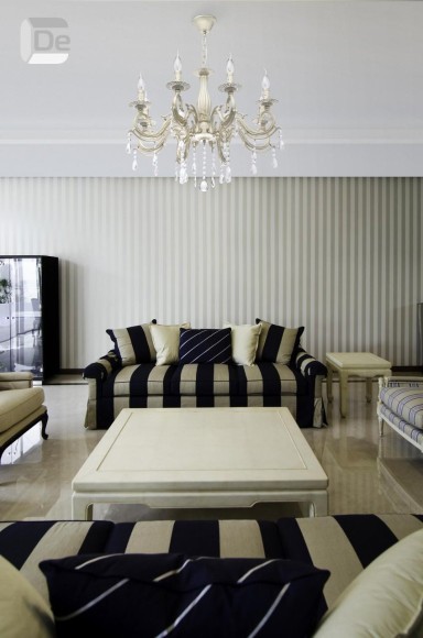 Подвесная люстра De Markt City Аврора 371012208 Подвесная люстра De Markt City Аврора 371012208