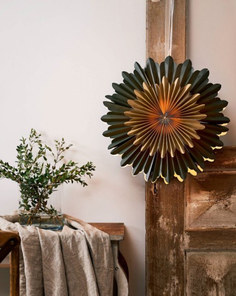 Светодиодная гирлянда EGLO 411383 Светодиодная гирлянда EGLO 411383