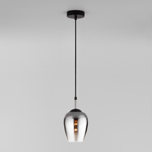 Подвесной светильник со стеклянным плафоном 50086/1 хром Подвесной светильник со стеклянным плафоном 50086/1 хром