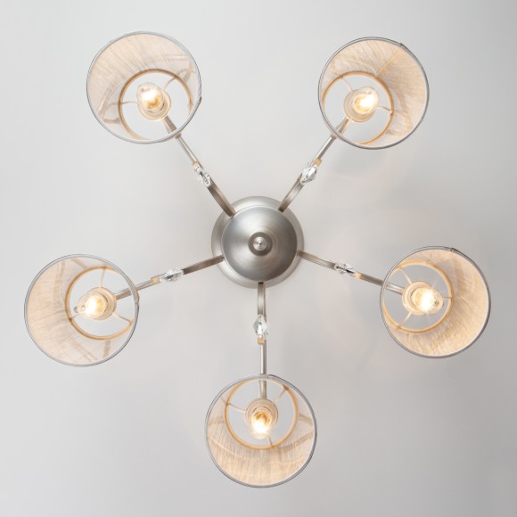 Потолочная люстра с абажурами 60065/5 серебро Потолочная люстра с абажурами 60065/5 серебро