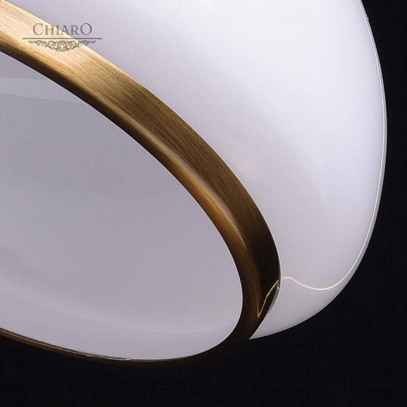 Настольная лампа Chiaro Аманда 481031301 Настольная лампа Chiaro Аманда 481031301