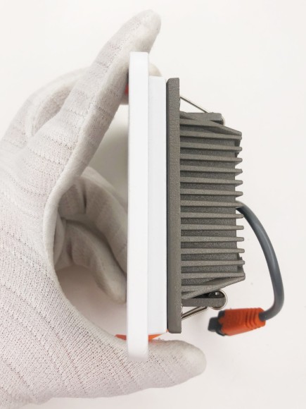 Светильник светодиодный встраиваемый VLS-5048SQ-8W-3000K ELVAN