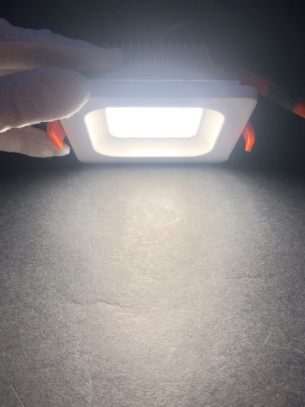 Светильник светодиодный встраиваемый VLS-5048SQ-8W-3000K ELVAN