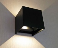Уличный настенный светодиодный светильник Kink Light Куб 08585,19(3000K) Уличный настенный светодиодный светильник Kink Light Куб 08585,19(3000K)