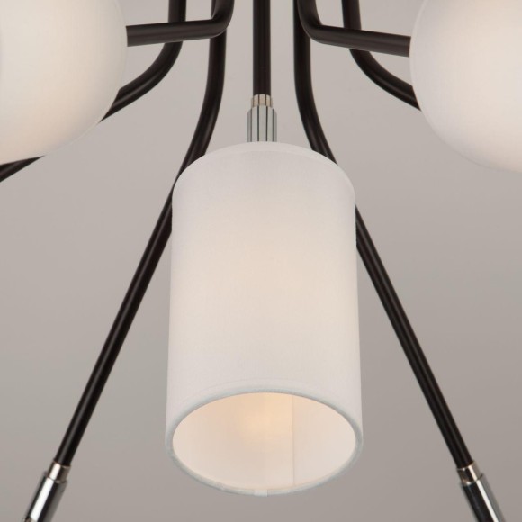 Люстра в стиле лофт с поворотными рожками 70072/7 белый Люстра в стиле лофт с поворотными рожками 70072/7 белый