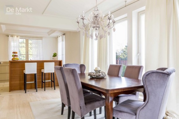 Подвесная люстра De Markt City Роса 5 422012108 Подвесная люстра De Markt City Роса 5 422012108