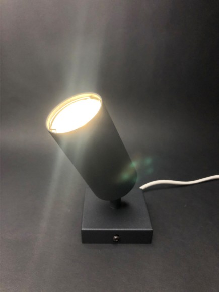 Cветильник светодиодный накладной поворотный черный 1201-GU10-Bk ELVAN Cветильник светодиодный накладной поворотный черный 1201-GU10-Bk ELVAN