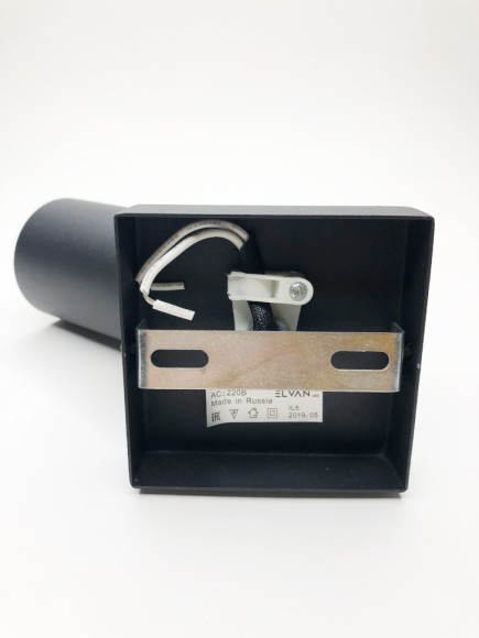 Cветильник светодиодный накладной поворотный черный 1201-GU10-Bk ELVAN Cветильник светодиодный накладной поворотный черный 1201-GU10-Bk ELVAN