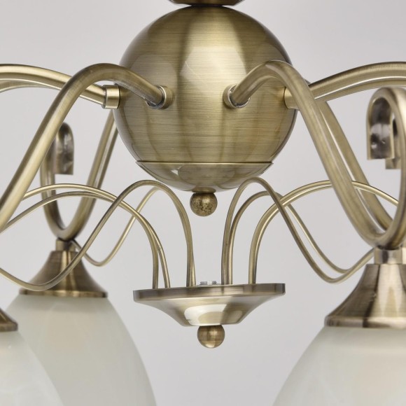 Потолочная люстра De Markt City Блеск 315013008 Потолочная люстра De Markt City Блеск 315013008