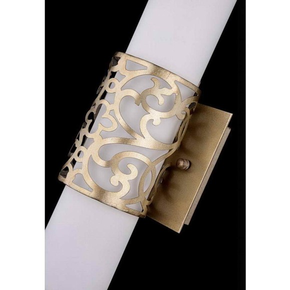 Бра Maytoni Venera H260-02-N