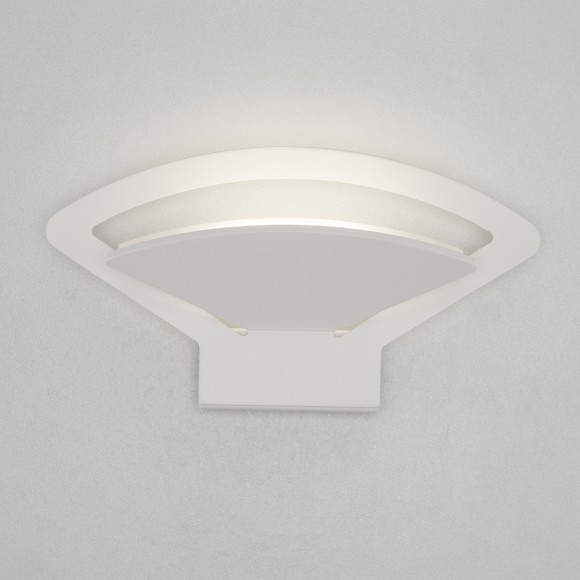 Настенный светодиодный светильник Pavo LED белый (MRL LED 1009) Настенный светодиодный светильник Pavo LED белый (MRL LED 1009)