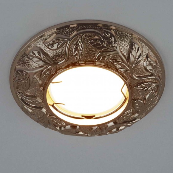 Встраиваемый светильник Fametto Arno DLS-A101-2002