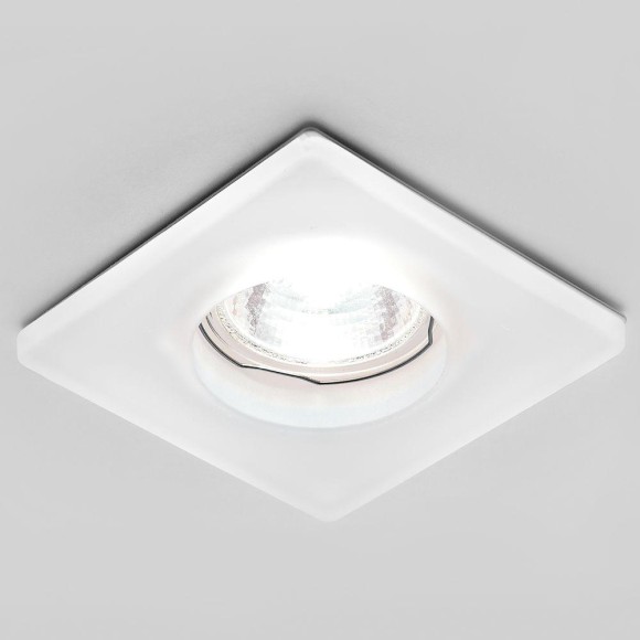 Точечный светильник 2240/60 Ambrella D2250 W