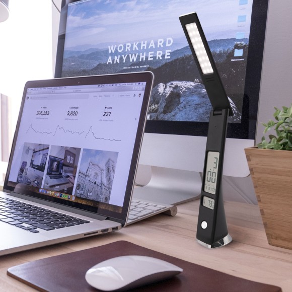 Светодиодная настольная лампа с часами 80504/1 черный Светодиодная настольная лампа с часами 80504/1 черный