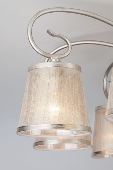 Потолочная люстра с абажурами 60065/8 серебро Потолочная люстра с абажурами 60065/8 серебро