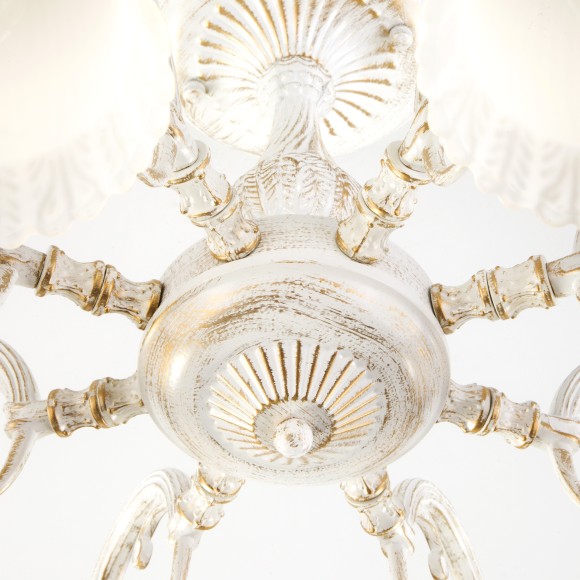 Классическая люстра со стеклянными плафонами 60107/8 белый с золотом Классическая люстра со стеклянными плафонами 60107/8 белый с золотом