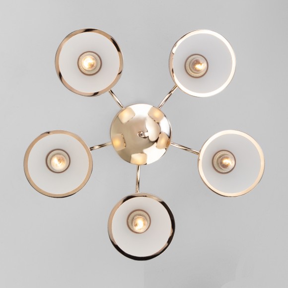 Потолочная люстра со стеклянными плафонами 30174/5 золото Потолочная люстра со стеклянными плафонами 30174/5 золото